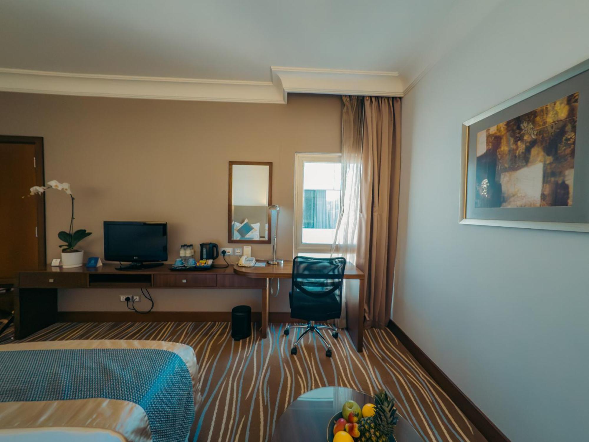 Copthorne Downtown By Millennium Hotel Abu Dhabi Exterior foto